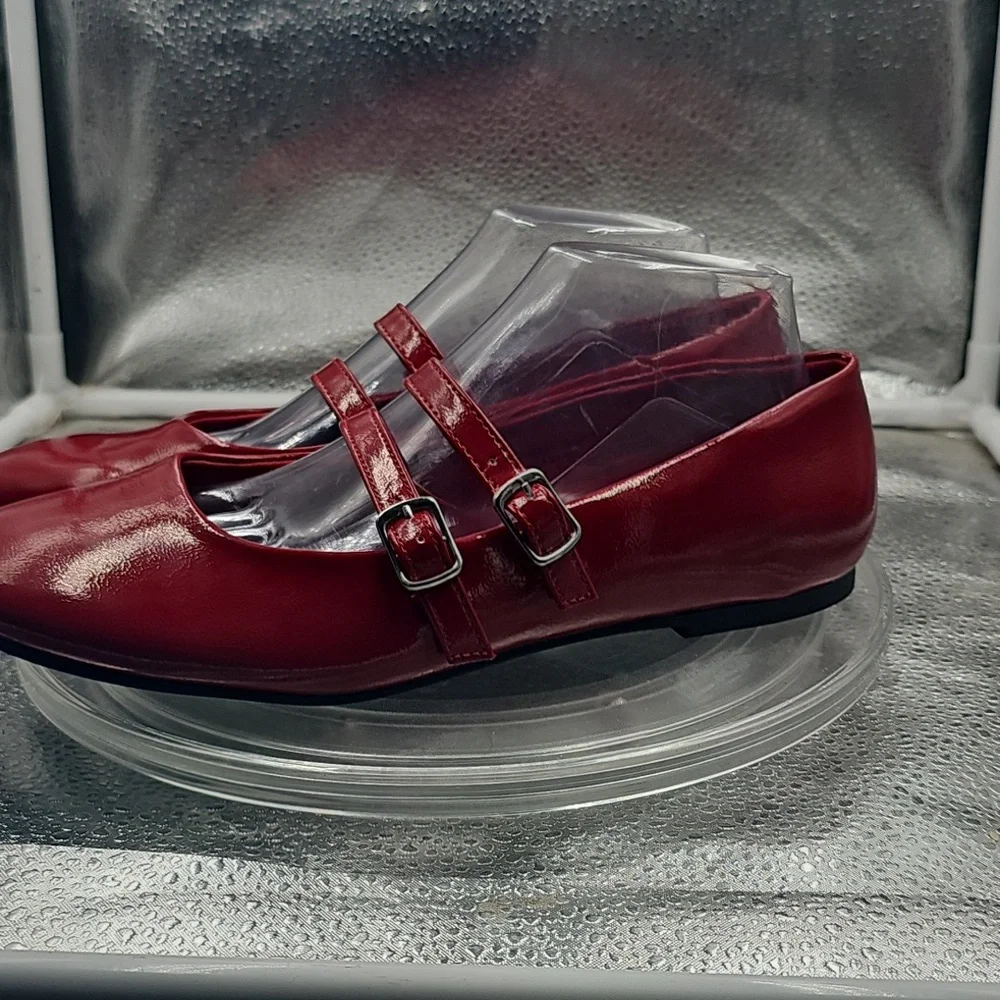J No Boundaries Red Patent Mary Jane Flats Sz 9.5 Stylish And Comfortable - Picture 9 of 9
